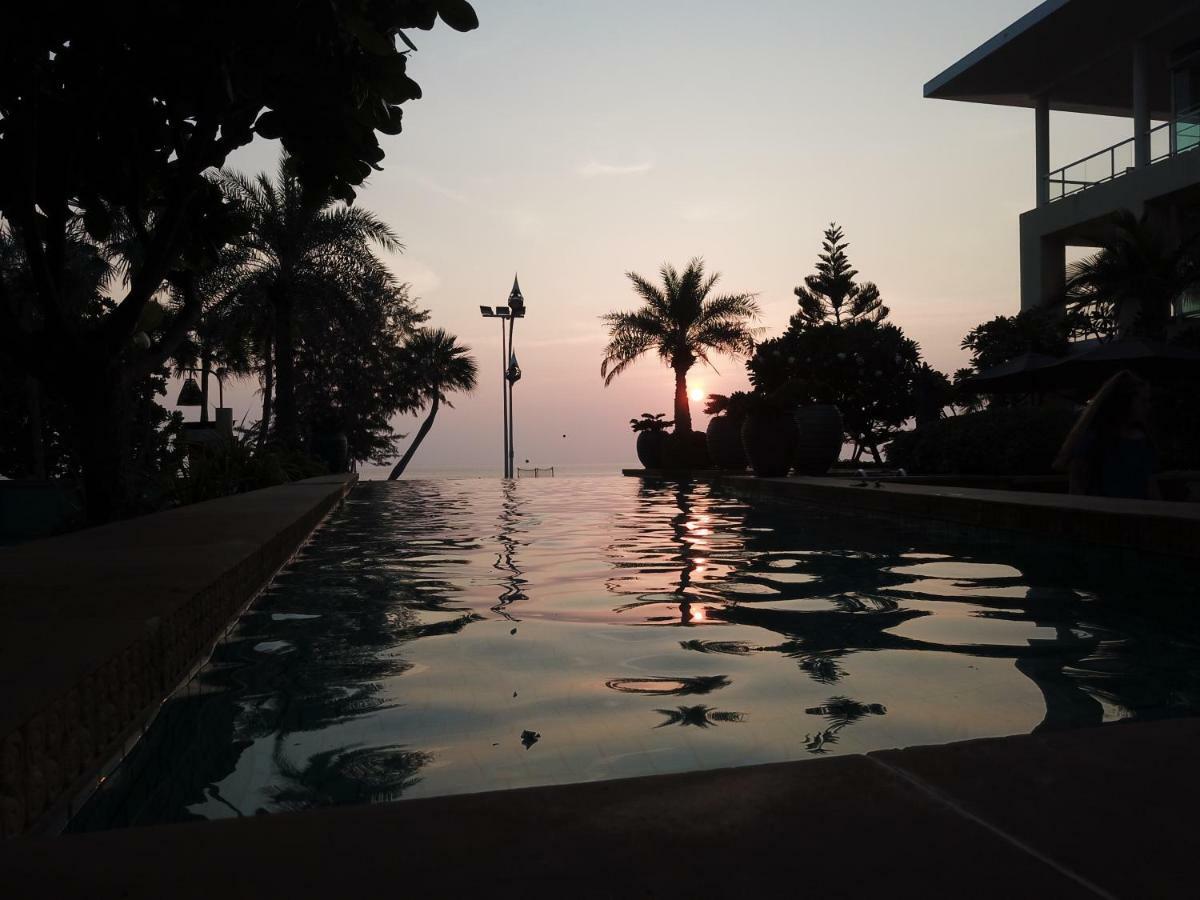 Karon Sea View Beach Apartment Exterior photo